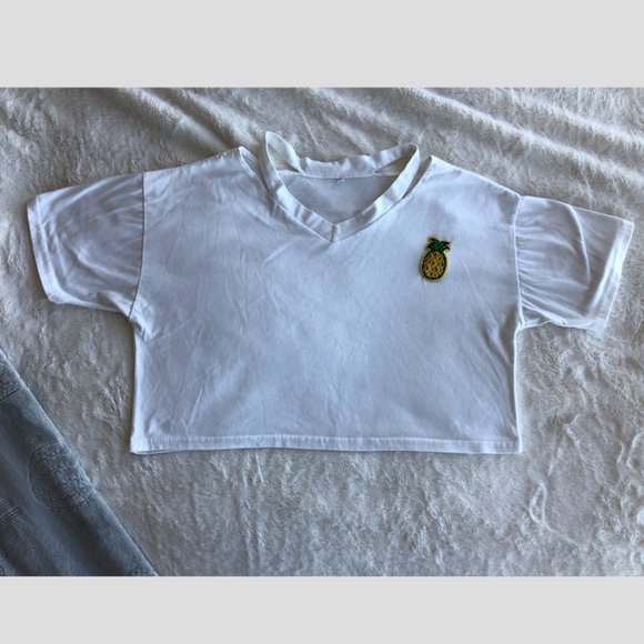 π3 for $15πCrop Top with Embroidered Pineapple - Picture 1 of 7